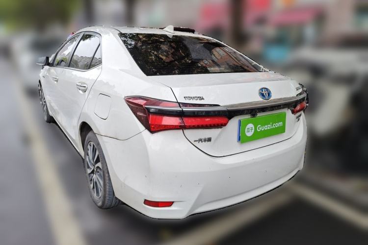 Used Toyota Corolla 2016 Dual-Engine 1.8L E-CVT Leading Edition Rear Left 45 Deg