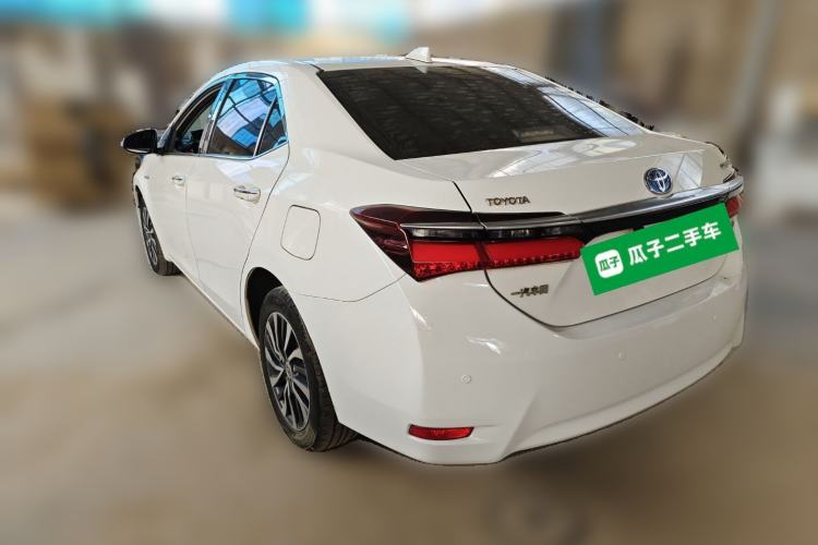 Used Toyota Corolla 2016 Dual-Engine 1.8L E-CVT Leading Edition Rear Left 45 Deg