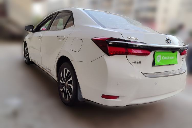 Used Toyota Corolla 2016 Dual-Engine 1.8L E-CVT Elite Edition Rear Left 45 Deg