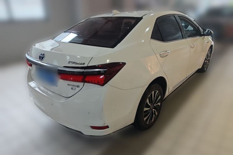 Used Toyota Corolla 2016 Dual-Engine 1.8L E-CVT Elite Edition Rear Right 45 Deg