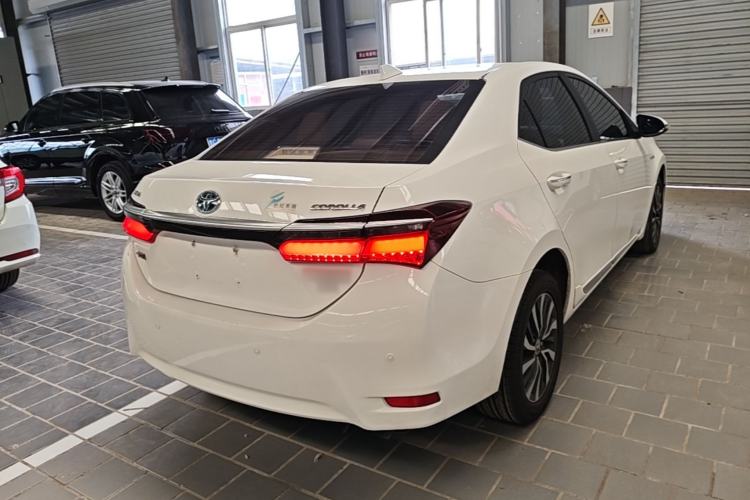 Used Toyota Corolla 2016 Dual-Engine 1.8L E-CVT Elite Edition Rear Right 45 Deg