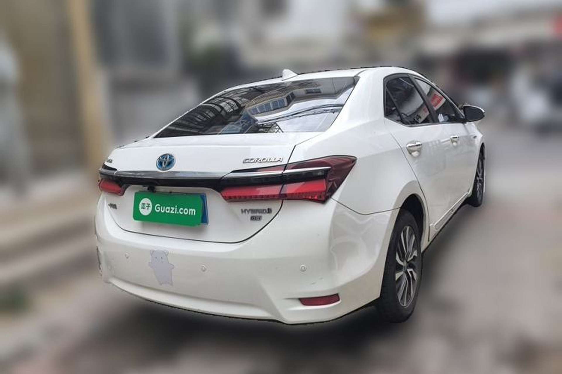 Used Toyota Corolla 2016 Dual-Engine 1.8L E-CVT Elite Edition Rear Right 45 Deg