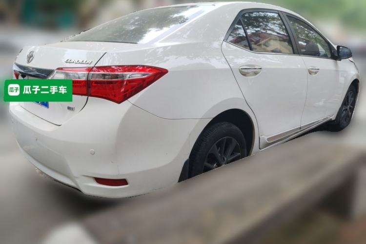 Used Toyota Corolla 2016 1.6L CVT GL-i Cool Edition Rear Right 45 Deg