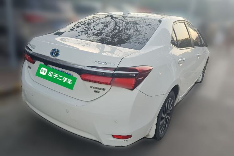 Used Toyota Corolla 2016 Dual-Engine 1.8L E-CVT Elite Edition Rear Right 45 Deg