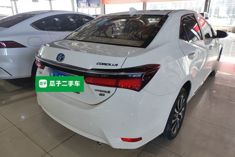 Used Toyota Corolla 2016 Dual-Engine 1.8L E-CVT Elite Edition Rear Right 45 Deg