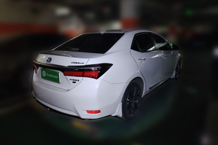 Used Toyota Corolla 2016 Dual-Engine 1.8L E-CVT Elite Edition Rear Right 45 Deg