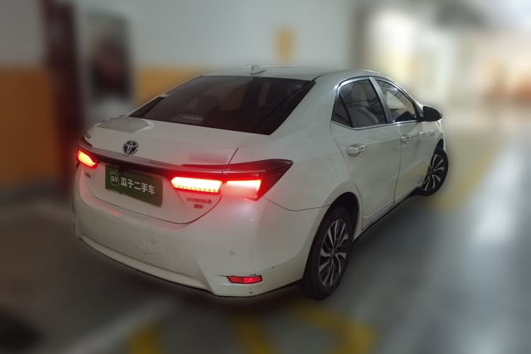 Used Toyota Corolla 2016 Dual-Engine 1.8L E-CVT Elite Edition Rear Right 45 Deg