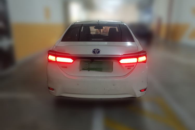 Used Toyota Corolla 2016 Dual-Engine 1.8L E-CVT Elite Edition Rear