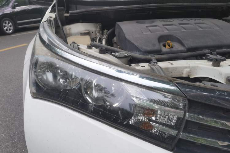 Used Toyota Corolla 2016 1.6L CVT GL-i Cool Edition Right Front Headlight