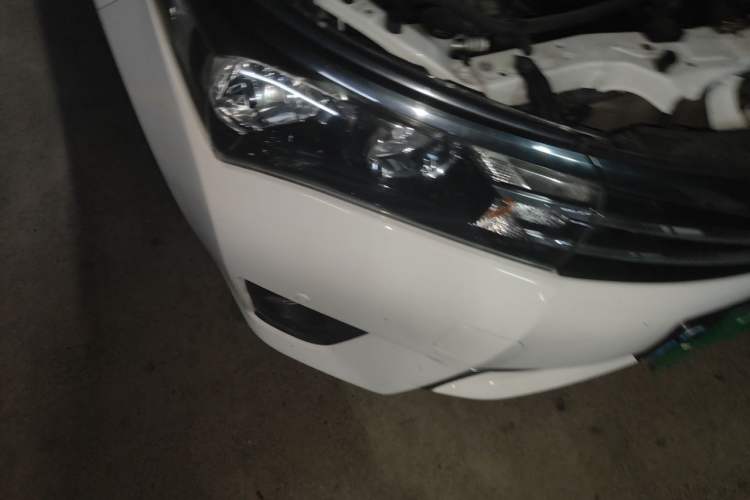 Used Toyota Corolla 2016 1.6L CVT GL-i Cool Edition Right Front Headlight