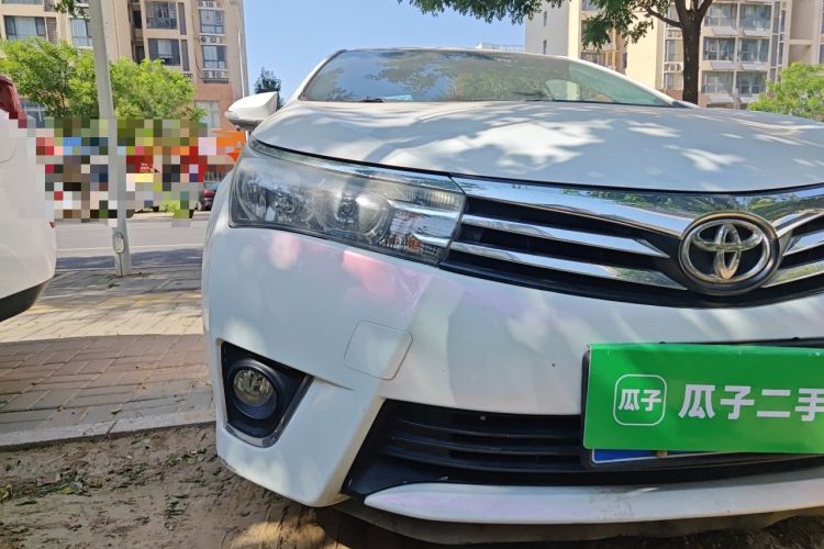 Used Toyota Corolla 2016 1.6L CVT GL-i Cool Edition Right Front Headlight
