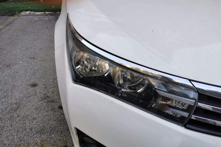 Used Toyota Corolla 2016 1.6L CVT GL-i Cool Edition Right Front Headlight