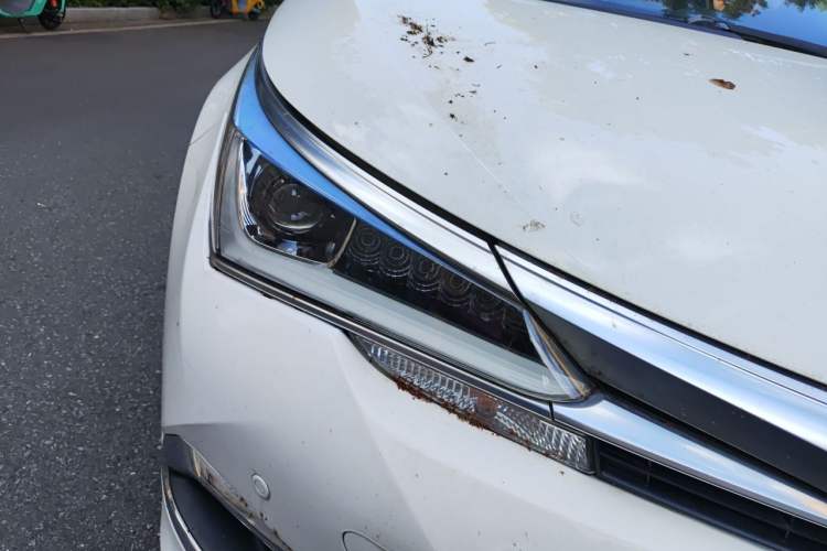 Used Toyota Corolla 2016 Dual-Engine 1.8L E-CVT Elite Edition Right Front Headlight