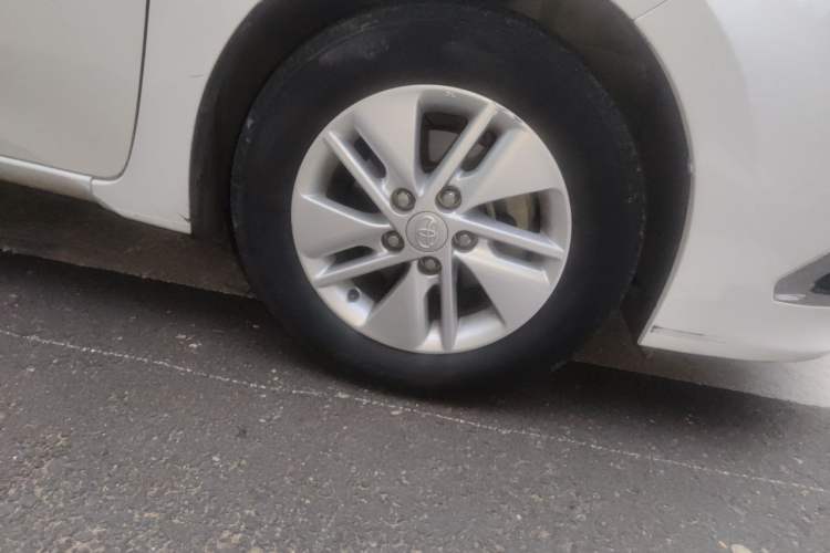Used Toyota Corolla 2016 Dual-Engine 1.8L E-CVT Pioneer Edition Right Front Wheel Hub