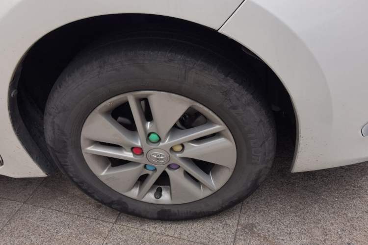 Used Toyota Corolla 2016 Dual-Engine 1.8L E-CVT Pioneer Edition Right Front Wheel Hub