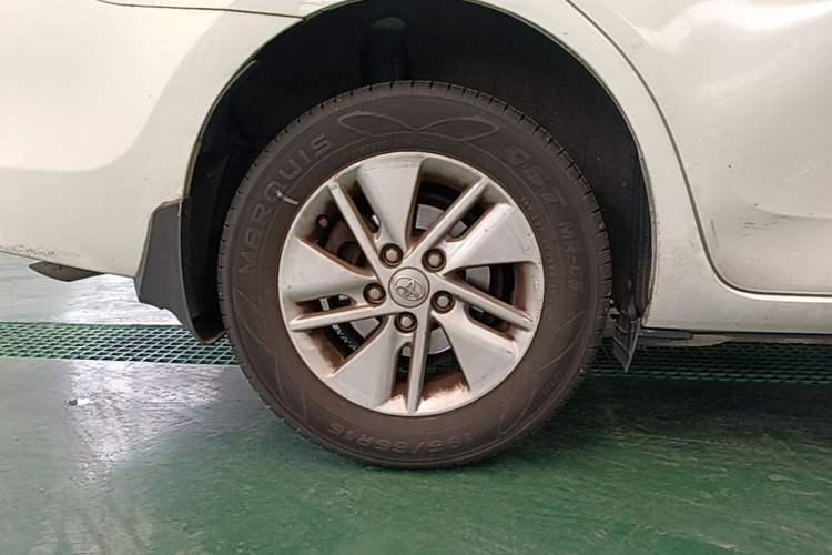 Used Toyota Corolla 2016 1.6L CVT GL-i Cool Edition Right Rear Wheel Hub