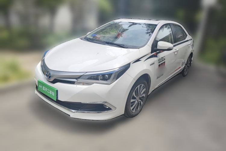 Used Toyota Corolla 2016 Dual-Engine 1.8L E-CVT Luxury Edition Guazi used car, China used car export, Used car for sale, Used cars, Cheapest cars for sale