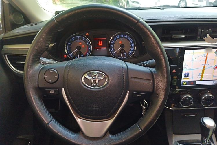 Used Toyota Corolla 2016 1.6L CVT GL-i Cool Edition Steering Wheel