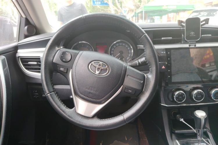 Used Toyota Corolla 2016 1.6L CVT GL-i Cool Edition Steering Wheel