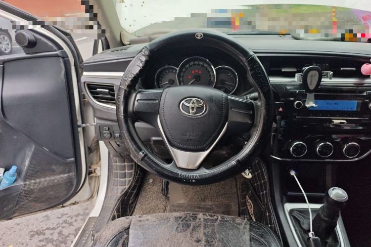 Used Toyota Corolla 2016 1.6L Manual GL-i Cool Edition Steering Wheel