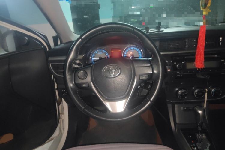 Used Toyota Corolla 2016 1.6L CVT GL-i Cool Edition Steering Wheel