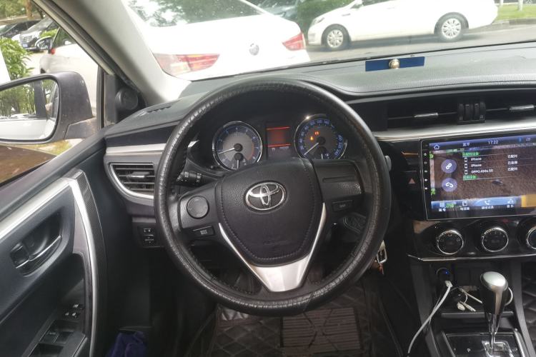 Used Toyota Corolla 2016 1.6L CVT GL-i Cool Edition Steering Wheel
