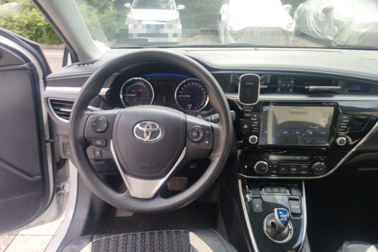 Used Toyota Corolla 2016 Dual-Engine 1.8L E-CVT Leading Edition Steering Wheel