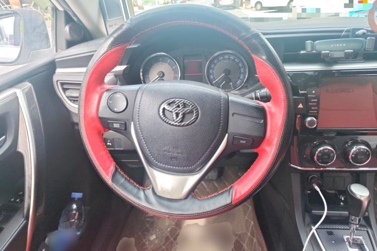 Used Toyota Corolla 2016 1.6L CVT GL-i Cool Edition Steering Wheel