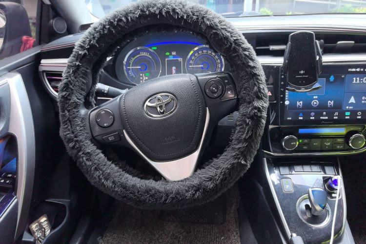 Used Toyota Corolla 2016 Dual-Engine 1.8L E-CVT Pioneer Edition Steering Wheel
