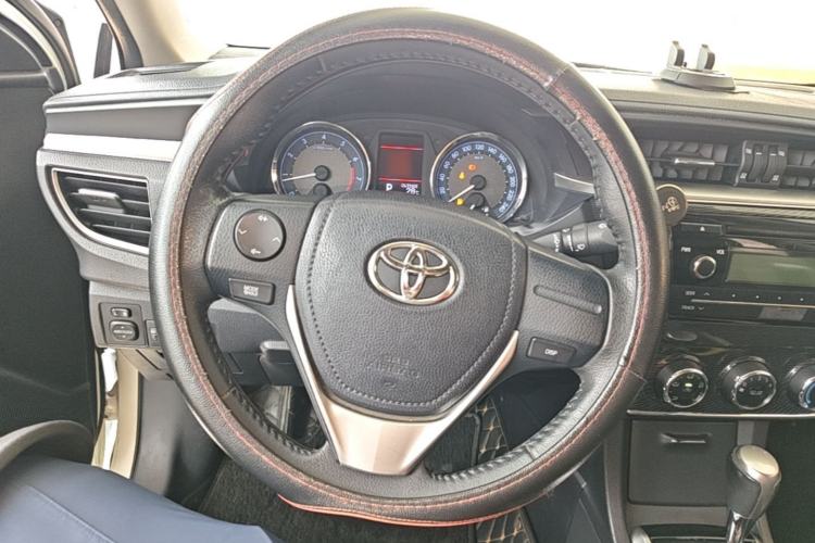 Used Toyota Corolla 2016 1.6L CVT GL-i Cool Edition Steering Wheel