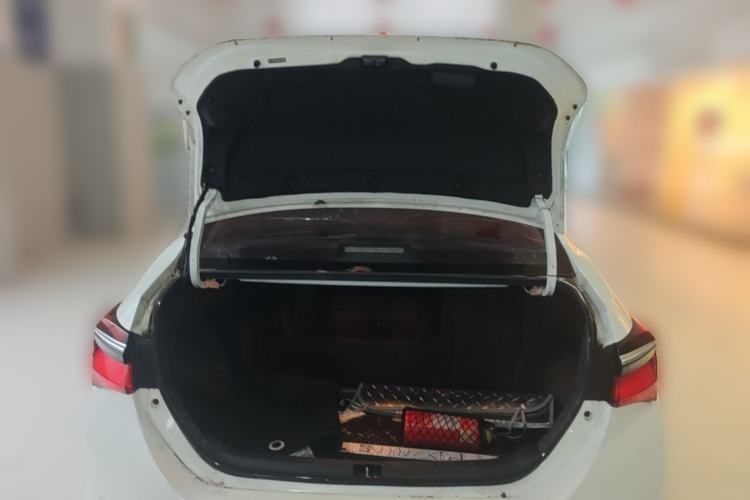 Used Toyota Corolla 2016 Dual-Engine 1.8L E-CVT Elite Edition Trunk