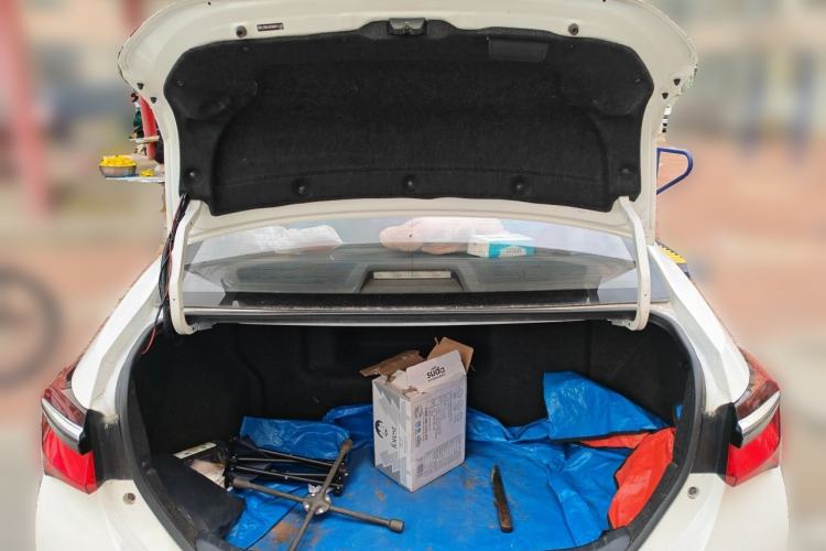 Used Toyota Corolla 2016 Dual-Engine 1.8L E-CVT Pioneer Edition Trunk