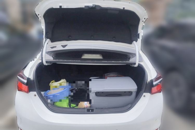 Used Toyota Corolla 2016 Dual-Engine 1.8L E-CVT Elite Edition Trunk