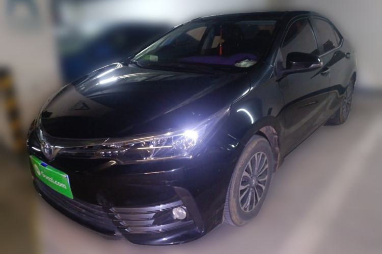 Used Toyota Corolla 2017 Revised Version 1.2T Manual GL Guazi used car, China used car export, Used car for sale, Used Toyota cars, Cheapest cars for sale