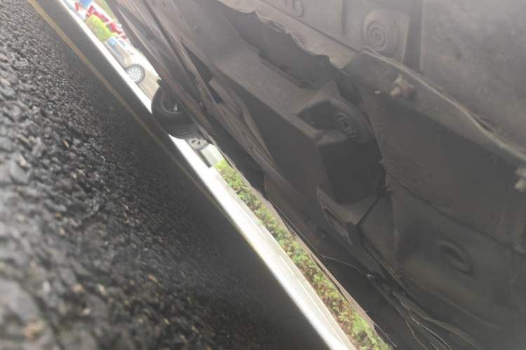 Used Toyota Corolla 2017 Revised Dual-Engine 1.8L E-CVT Elite Edition Chassis Front Right