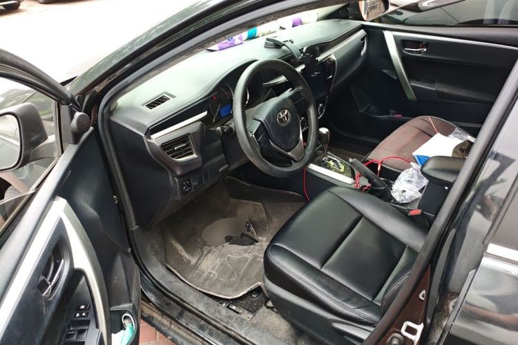 Used Toyota Corolla 2017 1.6L CVT GL Driver Seat