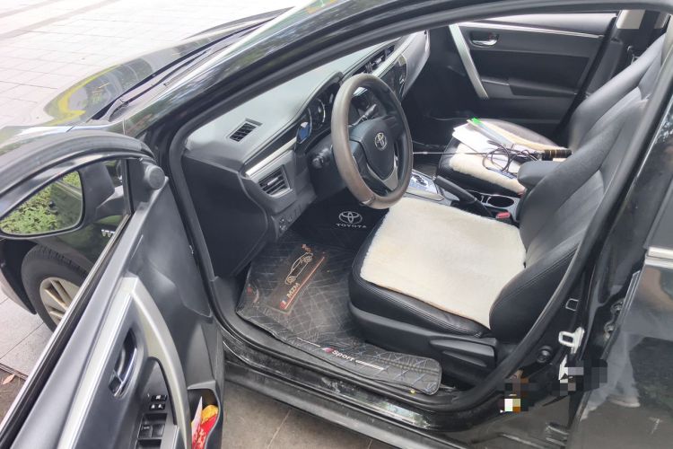 Used Toyota Corolla 2017 1.6L CVT GL Driver Seat