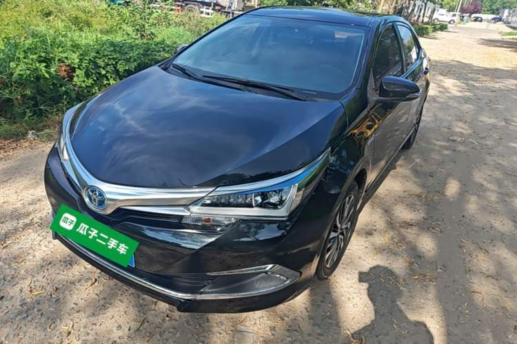 Used Toyota Corolla 2017 Revised Dual-Engine 1.8L E-CVT Elite Edition Guazi used car, China used car export, Used car for sale, Used  cars, Cheapest cars for sale