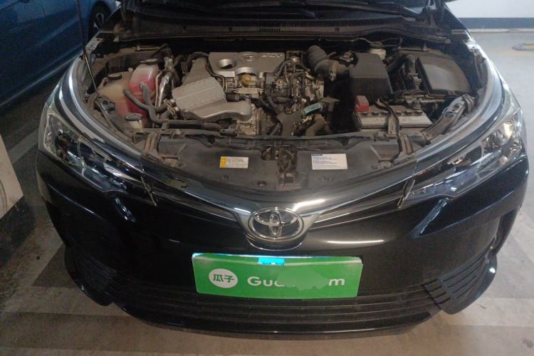 Used Toyota Corolla 2017 Revised Version 1.2T Manual GL Engine Bay