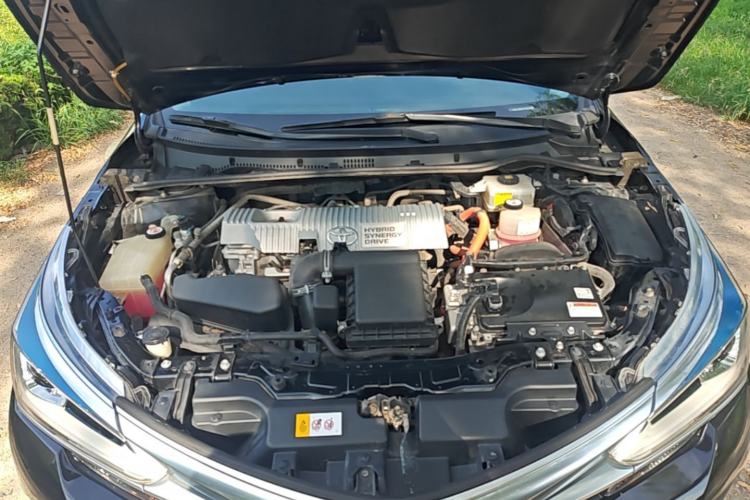 Used Toyota Corolla 2017 Revised Dual-Engine 1.8L E-CVT Elite Edition Engine Bay