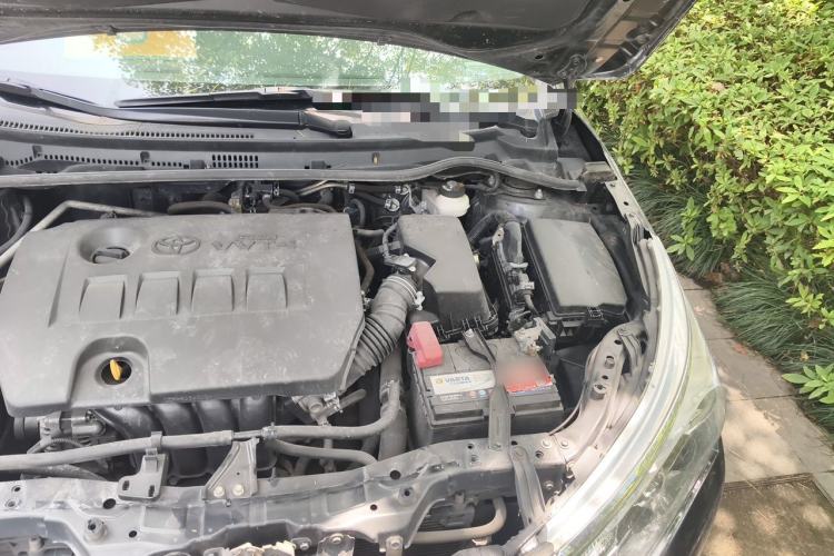 Used Toyota Corolla 2017 1.6L CVT GL Engine Bay Left