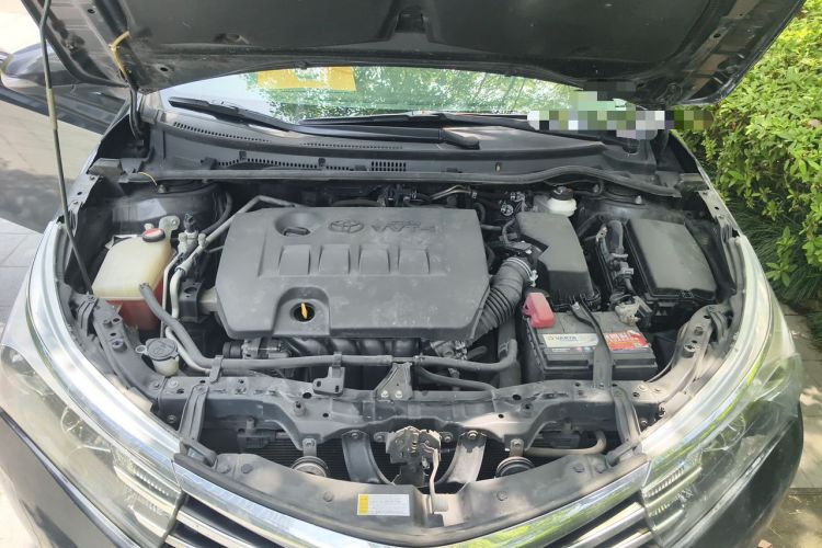Used Toyota Corolla 2017 1.6L CVT GL Engine Bay