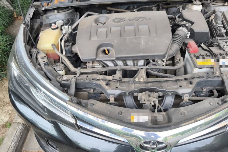 Used Toyota Corolla 2017 Revised 1.8L S-CVT GLX-i Engine Bay Right