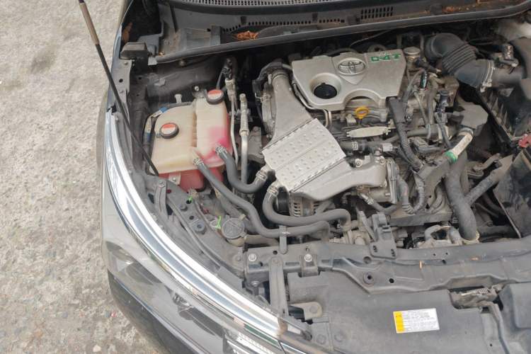 Used Toyota Corolla 2017 1.2T CVT GL-i Engine Bay Right