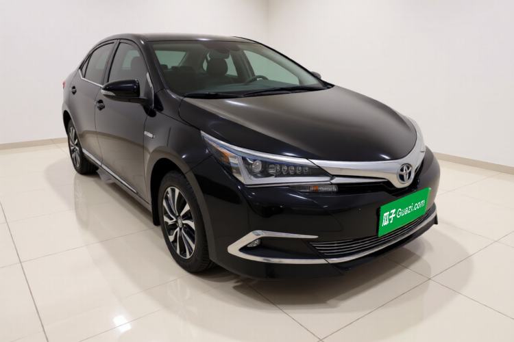 Used Toyota Corolla 2017 Revised Dual-Engine 1.8L E-CVT Flagship Edition Exterior 1
