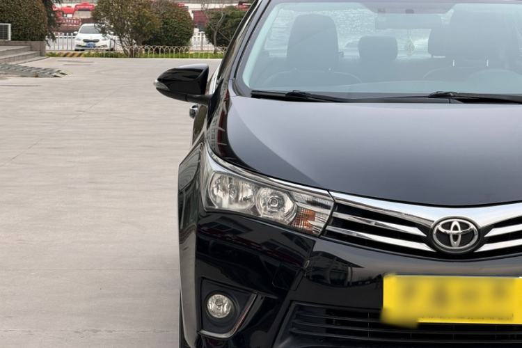 Used Toyota Corolla 2017 1.2T CVT GL Exterior 2