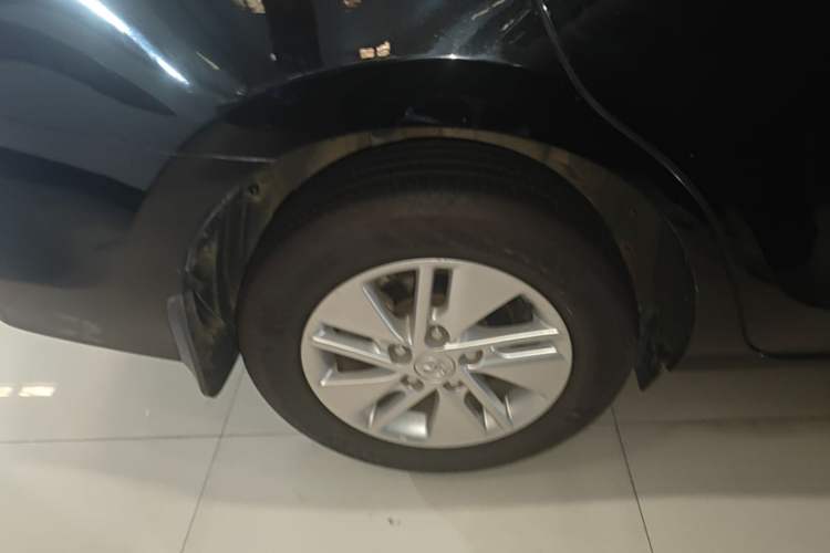 Used Toyota Corolla 2017 1.2T CVT GL Exterior 2
