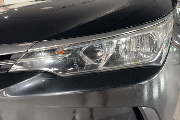 Used Toyota Corolla 2017 Revised Version 1.2T S-CVT GL Exterior 4