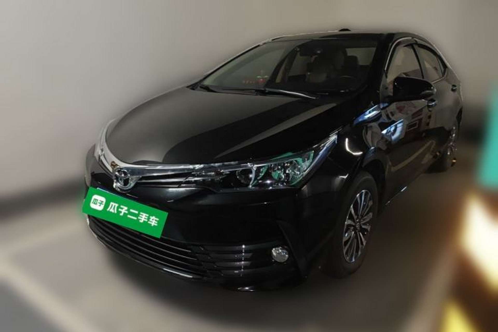 Used Toyota Corolla 2017 Revised Version 1.2T S-CVT GL Front Left 45 Deg