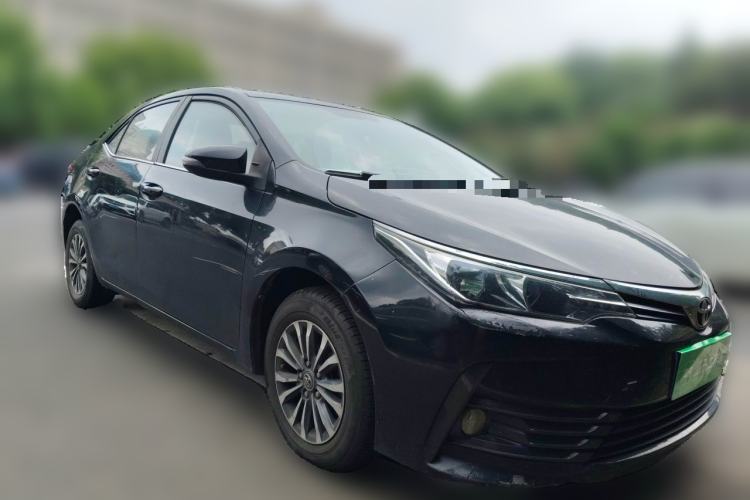 Used Toyota Corolla 2017 Revised Version 1.2T S-CVT GL Front Right 45 Deg